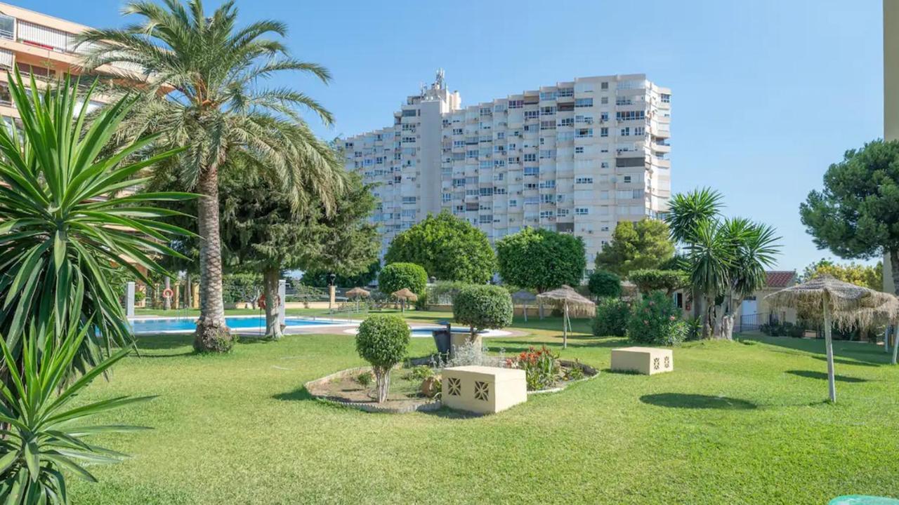 Precioso apartamento moderno y con piscina Torremolinos Exterior foto